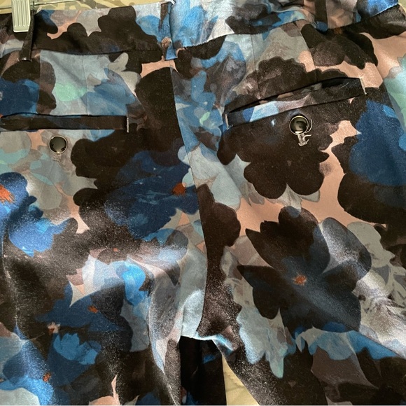 Womans size 6 elevenses (the Brighton) pants - Picture 3 of 6